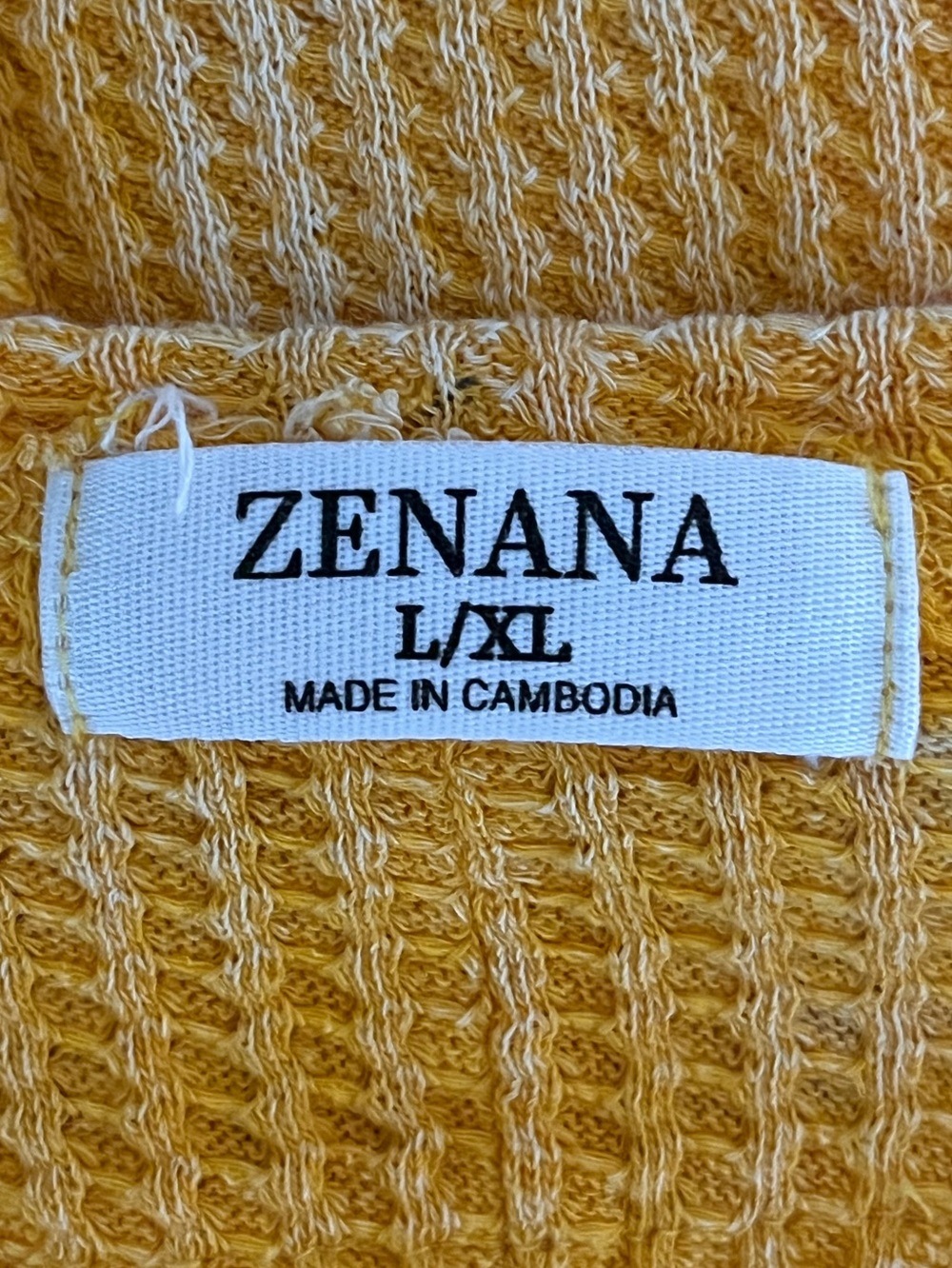 Zenana washed rolled, raw-edge short sleeves center seam detail waffle-knit top - Picture 3 of 10